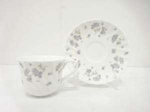 WEDGWOOD　ウェッジウッド　エイプリルフラワー　カップ＆ソーサー　洋食器
